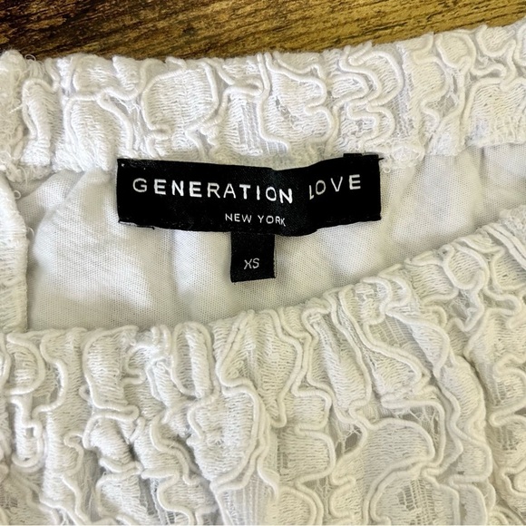 Generation Love Carly Off Shoulder Top in White sz XS - Picture 4 of 4